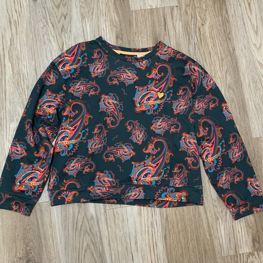 Emily Lovelock Paisley Heart Crop Sweatshirt Top - M - NEW